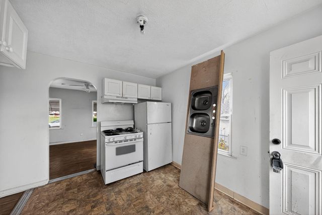 2169 Argyle Drive, Columbus, OH 43219