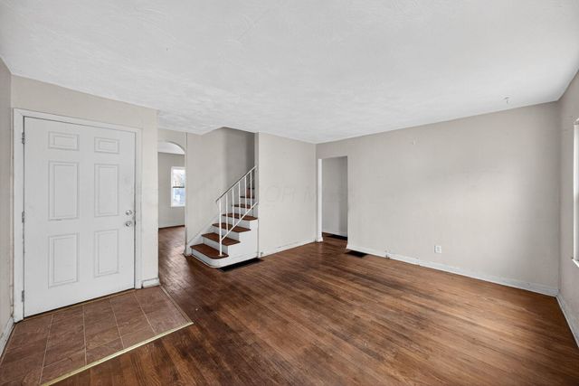 2169 Argyle Drive, Columbus, OH 43219