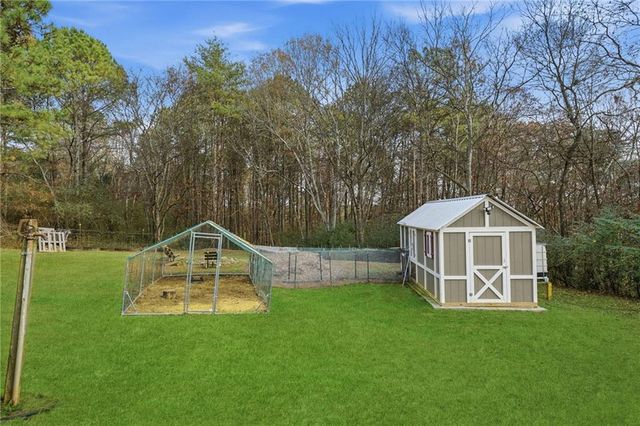 6214 Ga-140, Adairsville, GA 30103