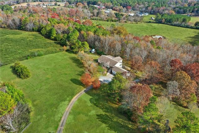 6214 Ga-140, Adairsville, GA 30103