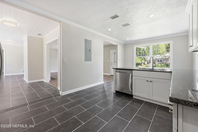 1118 MONTICELLO Road, Jacksonville, FL 32207