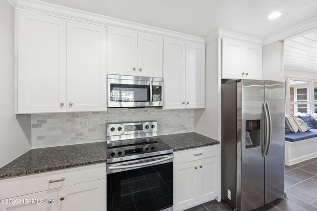 1118 MONTICELLO Road, Jacksonville, FL 32207