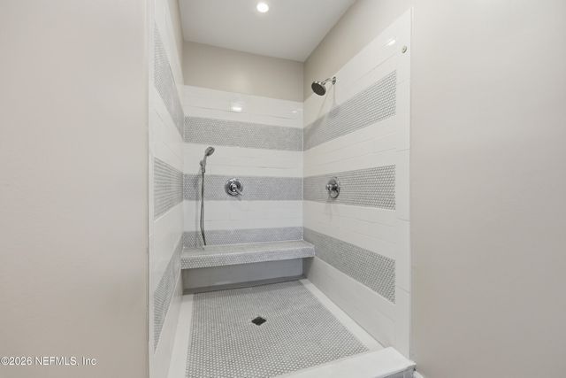 1118 MONTICELLO Road, Jacksonville, FL 32207