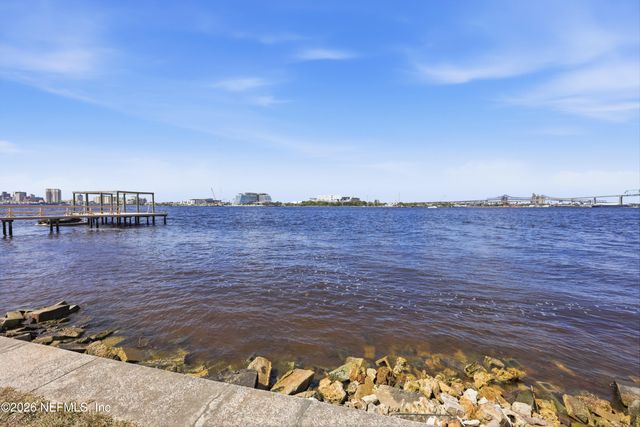 1118 MONTICELLO Road, Jacksonville, FL 32207