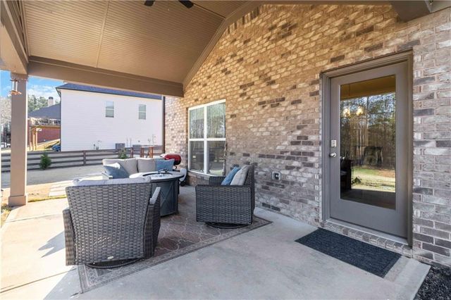 170 Rose Creek Drive, Covington, GA 30014