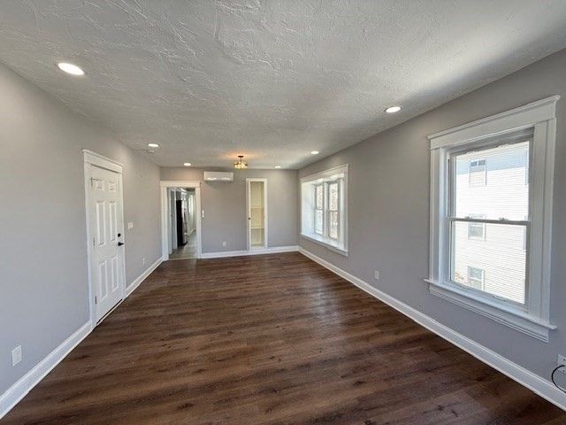 8 Summerhill Ave., 2, Worcester, MA 01606