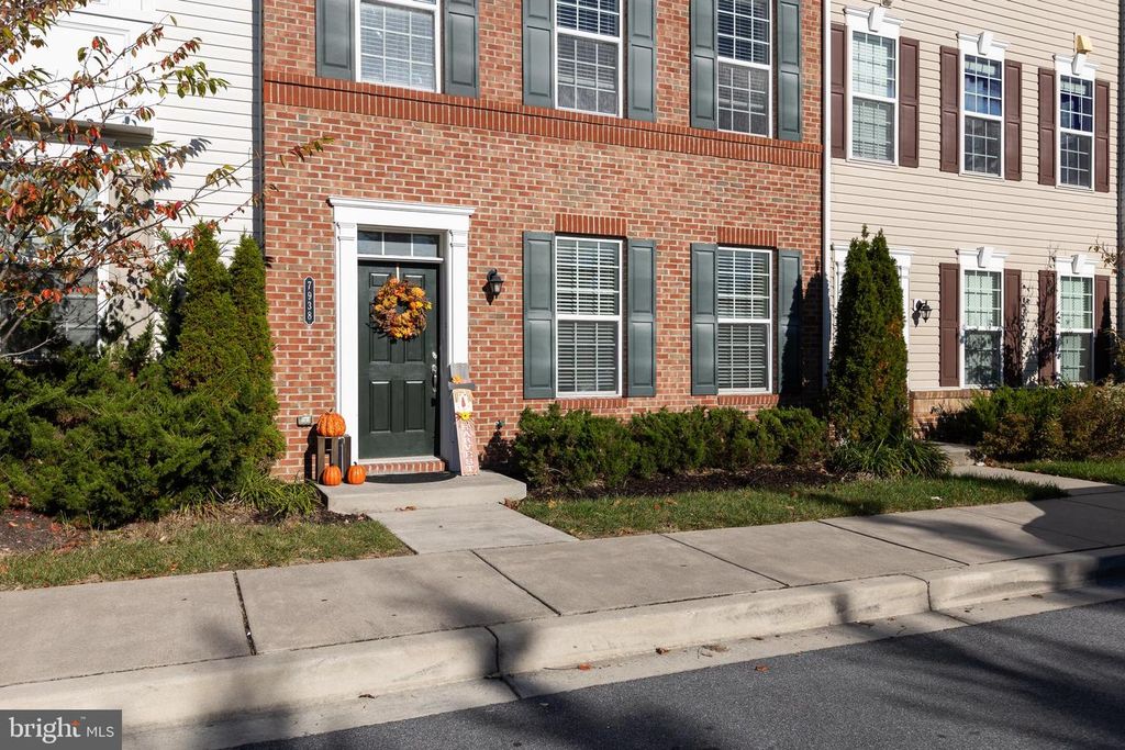 7938 QUIDDITCH LN, Elkridge, MD 21075