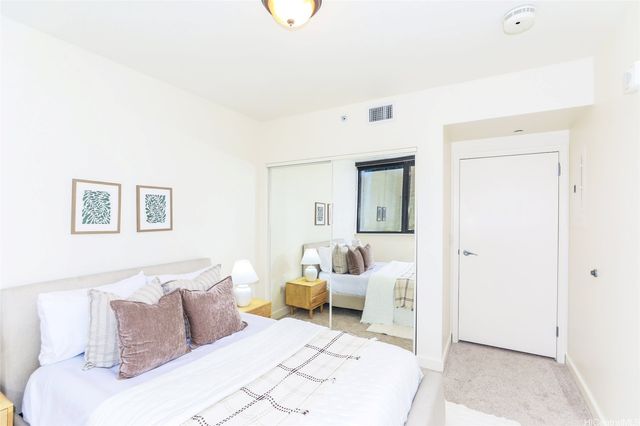 600 Queen Street 809, Honolulu, HI 96813