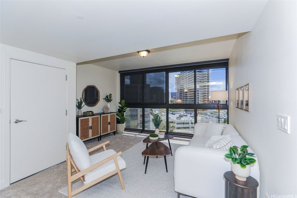 600 Queen Street 809, Honolulu, HI 96813