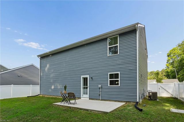 109 Starkey PL, Williamsburg, VA 23185