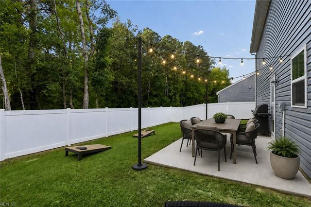 109 Starkey PL, Williamsburg, VA 23185