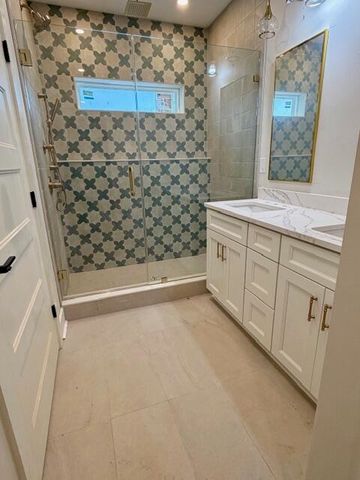 639 Compass Cove CIR, Moneta, VA 24121