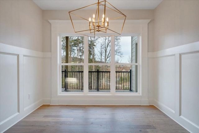 639 Compass Cove CIR, Moneta, VA 24121