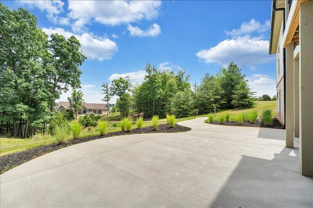 639 Compass Cove CIR, Moneta, VA 24121