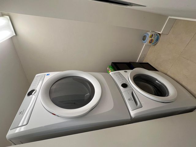 2051 SE 3rd Street Th3, Deerfield Beach, FL 33441