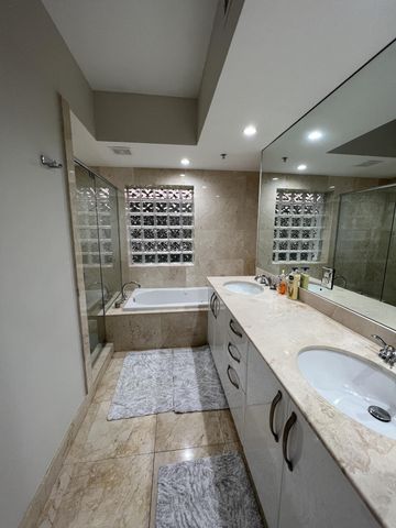 2051 SE 3rd Street Th3, Deerfield Beach, FL 33441