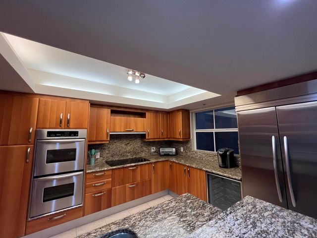 2051 SE 3rd Street Th3, Deerfield Beach, FL 33441