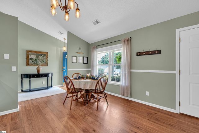 409 Longspur Court, Duncan, SC 29334