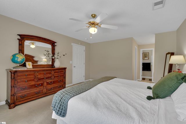 409 Longspur Court, Duncan, SC 29334