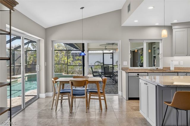 686 Emeril CT, Sanibel, FL 33957