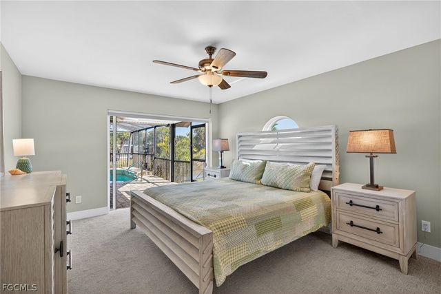 686 Emeril CT, Sanibel, FL 33957