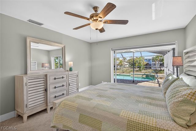 686 Emeril CT, Sanibel, FL 33957