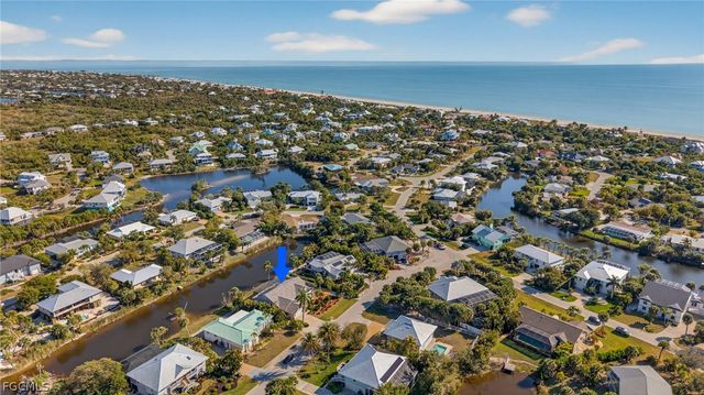 686 Emeril CT, Sanibel, FL 33957