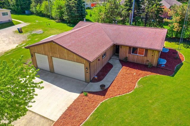 1842 N OAKWOOD ROAD, Oshkosh, WI 54904