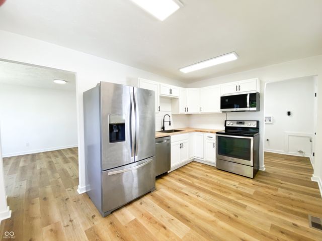 3332 Schofield Avenue, Indianapolis, IN 46218