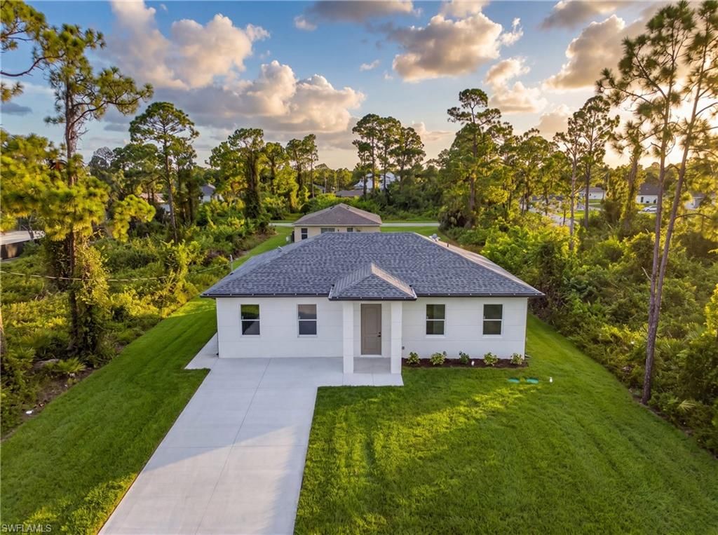 308 Mangonia AVE, LEHIGH ACRES, FL 33974 — exterior