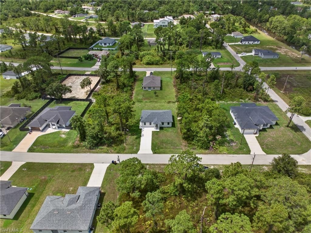 308 Mangonia AVE, LEHIGH ACRES, FL 33974 — photo 3