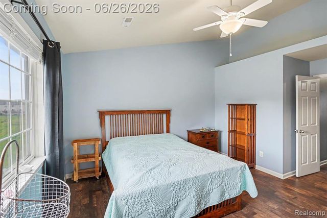 2234 Knotty Pine Trail, Howell, MI 48855