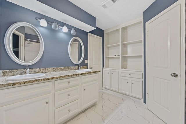 11218 Cedarwood Drive, Humble, TX 77338