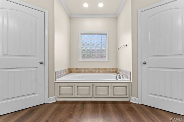 13986 Knoll Pointe, Northport, AL 35475