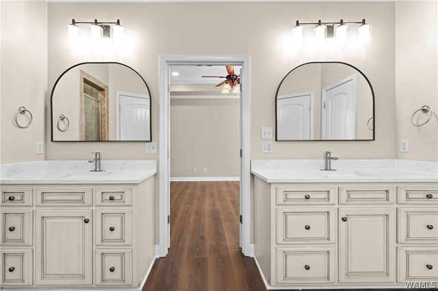 13986 Knoll Pointe, Northport, AL 35475