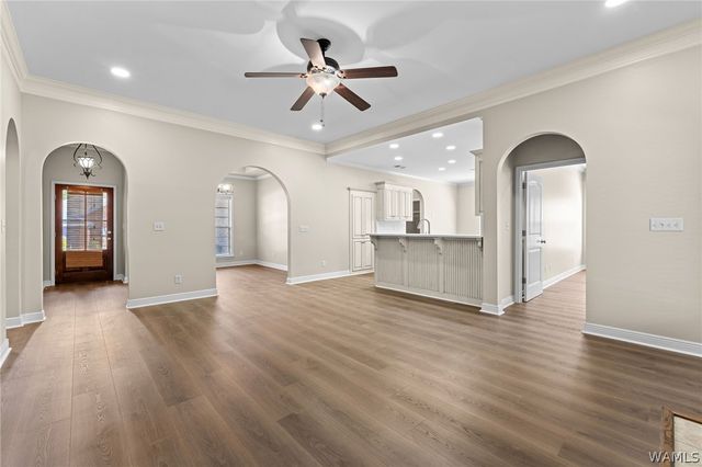 13986 Knoll Pointe, Northport, AL 35475