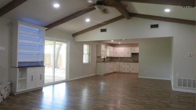 4810 REGINALD DRIVE, Wichita Falls, TX 76308