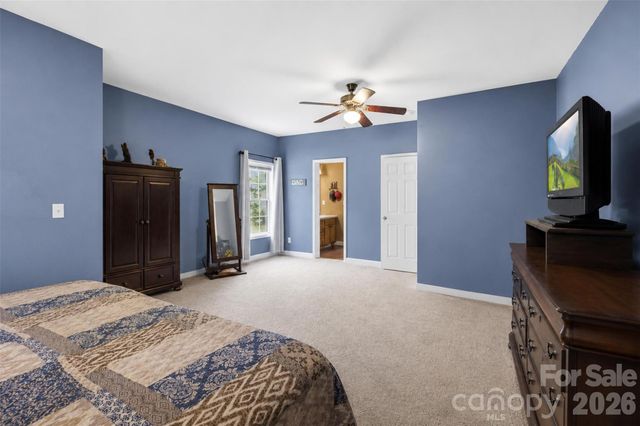 1581 Rhyne Road, Dallas, NC 28034