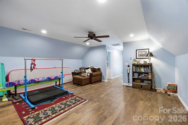 1581 Rhyne Road, Dallas, NC 28034