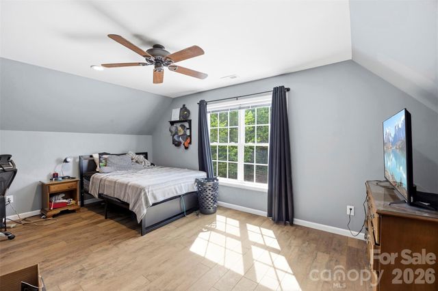 1581 Rhyne Road, Dallas, NC 28034
