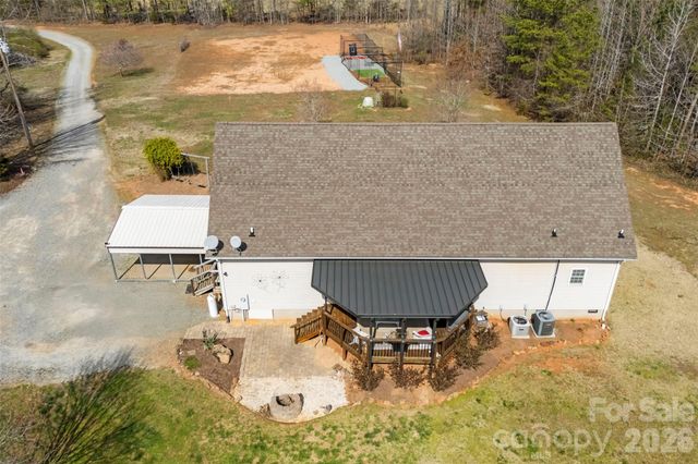 1581 Rhyne Road, Dallas, NC 28034