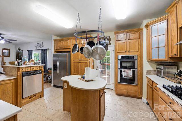 1581 Rhyne Road, Dallas, NC 28034