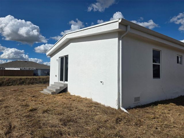 2615 SW 32nd St., Lehigh Acres, FL 33976