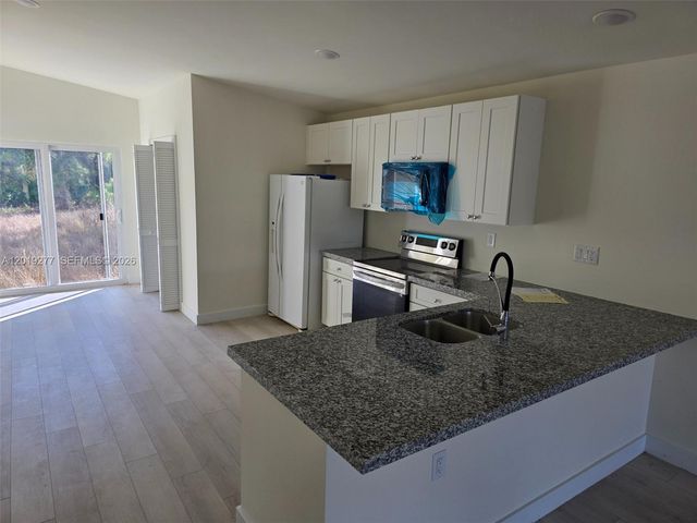 2615 SW 32nd St., Lehigh Acres, FL 33976