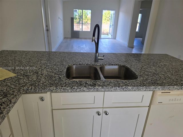 2615 SW 32nd St., Lehigh Acres, FL 33976