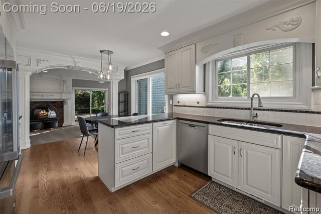 5365 Van Ness Court, Bloomfield Hills, MI 48302