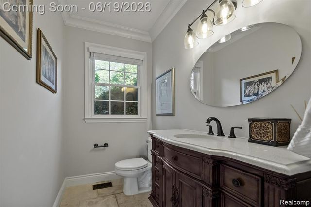 5365 Van Ness Court, Bloomfield Hills, MI 48302