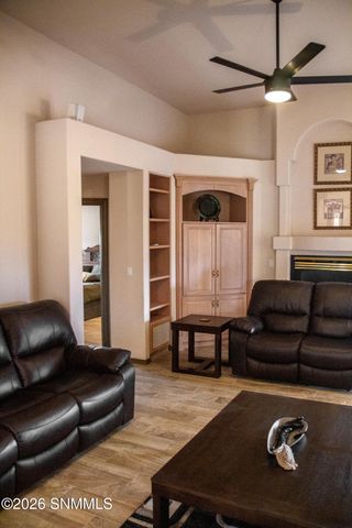 3436 Vista Primera Road, Las Cruces, NM 88011