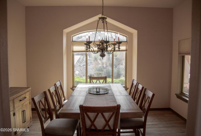 3436 Vista Primera Road, Las Cruces, NM 88011