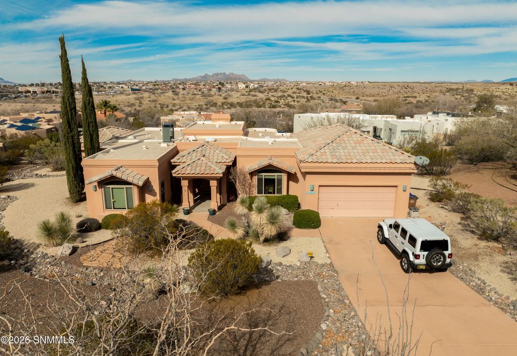 3436 Vista Primera Road, Las Cruces, NM 88011